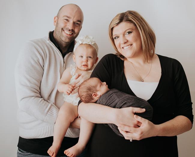 Jenn Hintzsche, husband Ryan and children
