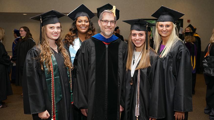 Dr. Jason Koontz and 2017 pre-dentistry students