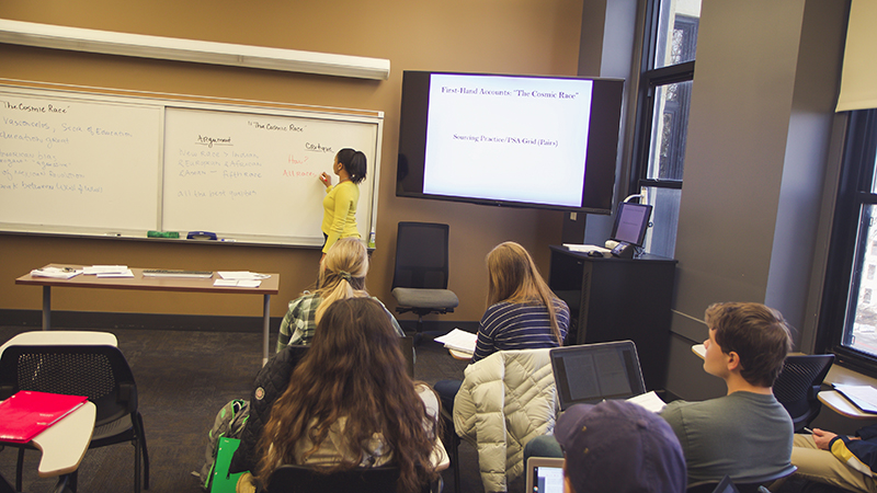 Lauren Hammond teaches history perspectives class