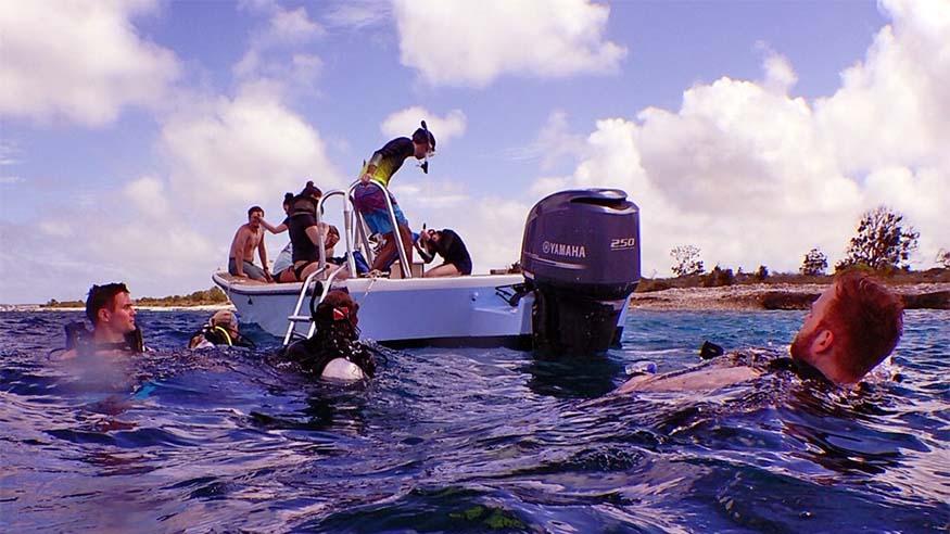 Geology students diving off the island of Bonaire