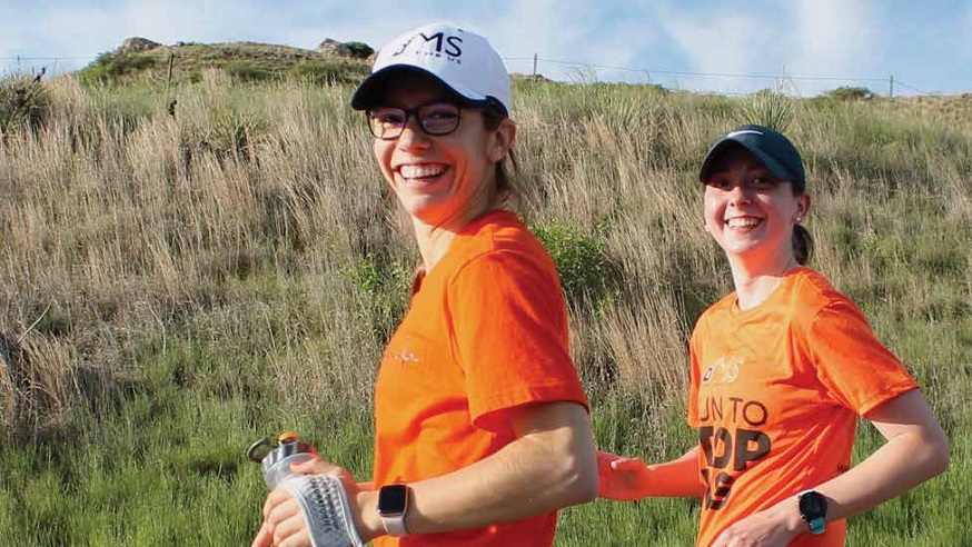 Allison Nagy '14 and Nikita Rohr '14