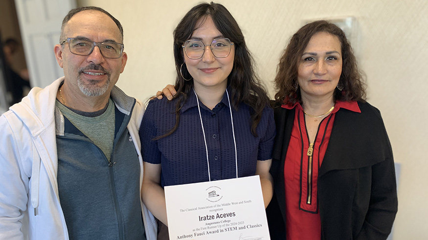 Iratze with her Parents