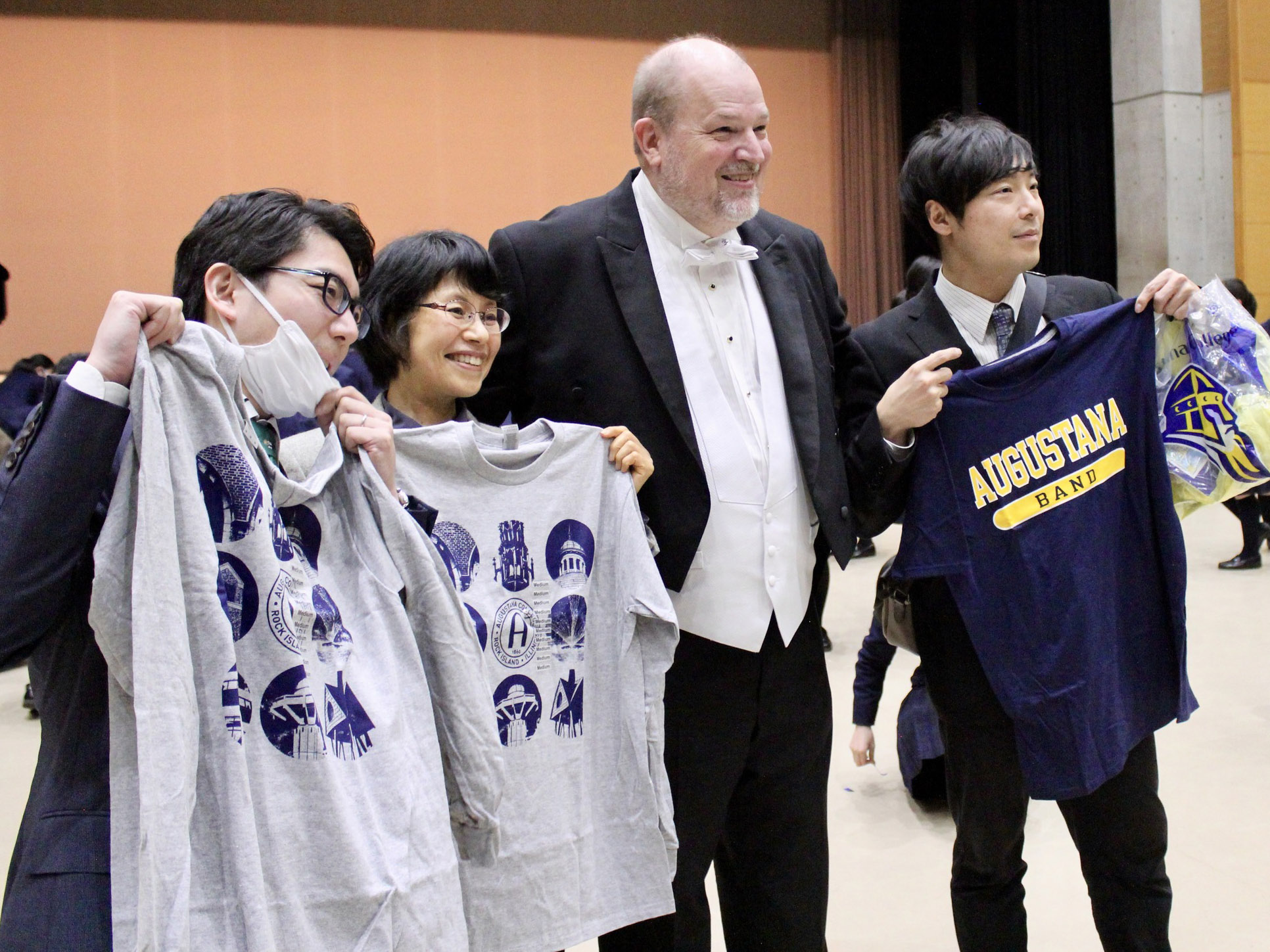 Augustana Symphonic Band in Japan