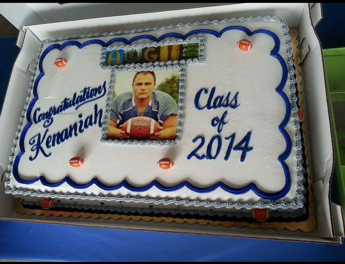 augie football cake