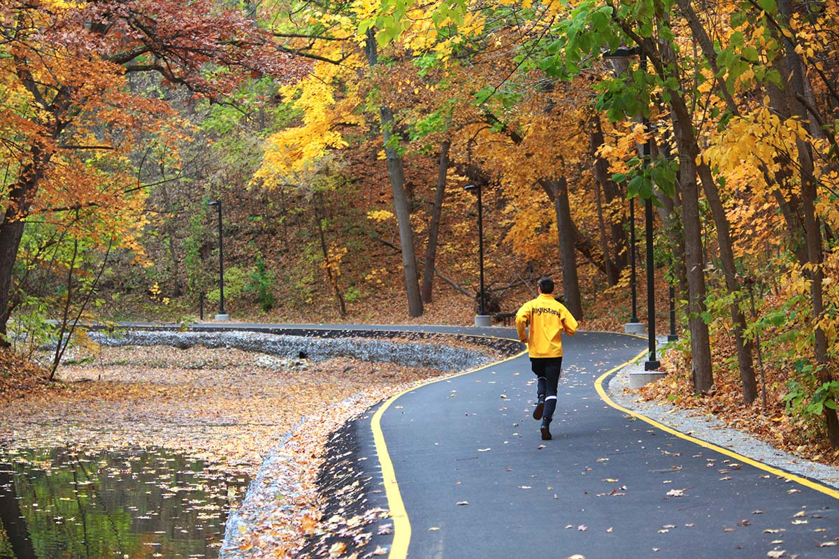 runner on slough path