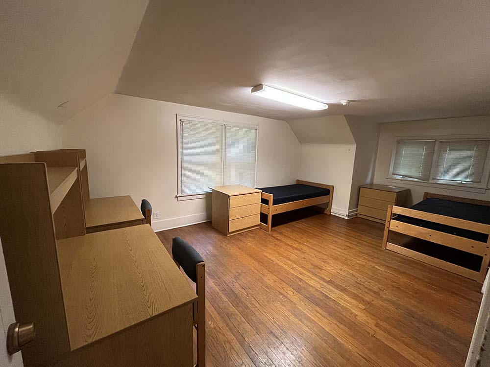 Levander bedroom 3