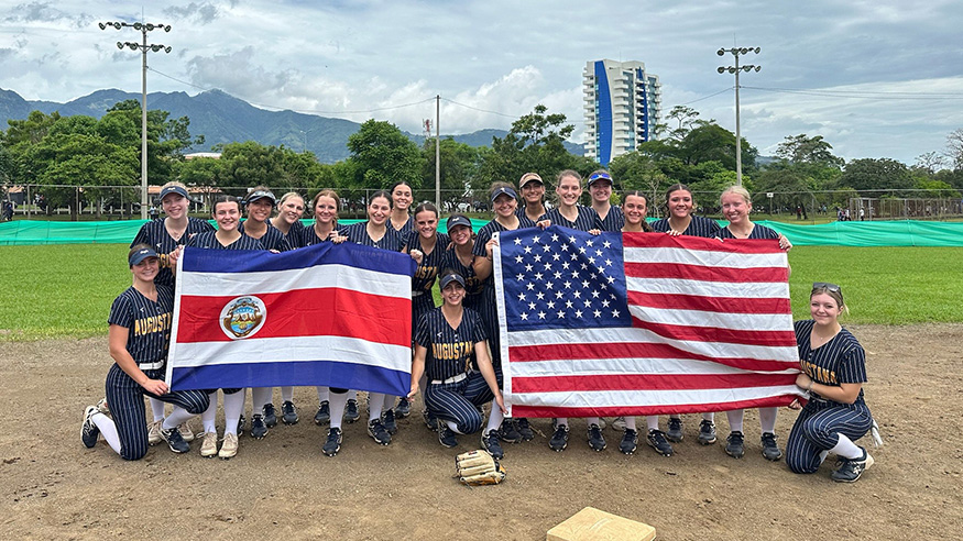 Softball in Cost Rica