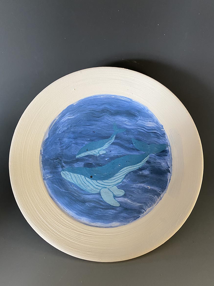 Whale plate