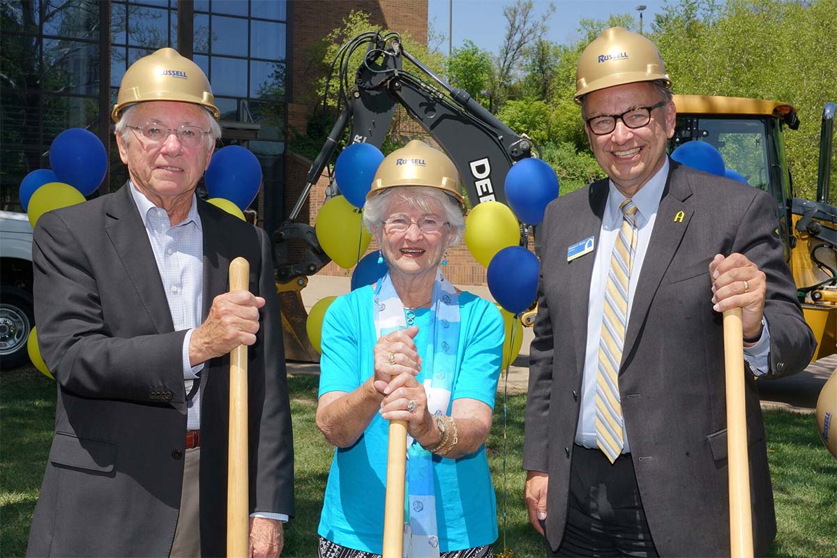 Hanson groundbreaking