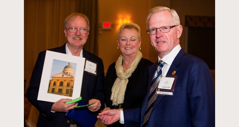 Barry Stoughton, Linda Dahl, John Dahl 