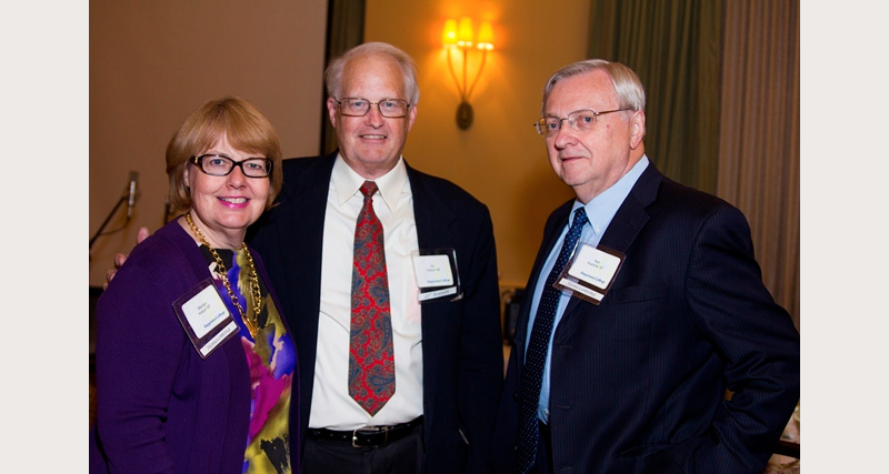 Marilyn Holtum ('67), Ed Holtum, Ken Kuehnle 