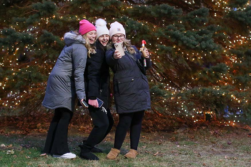 christmas tree and students