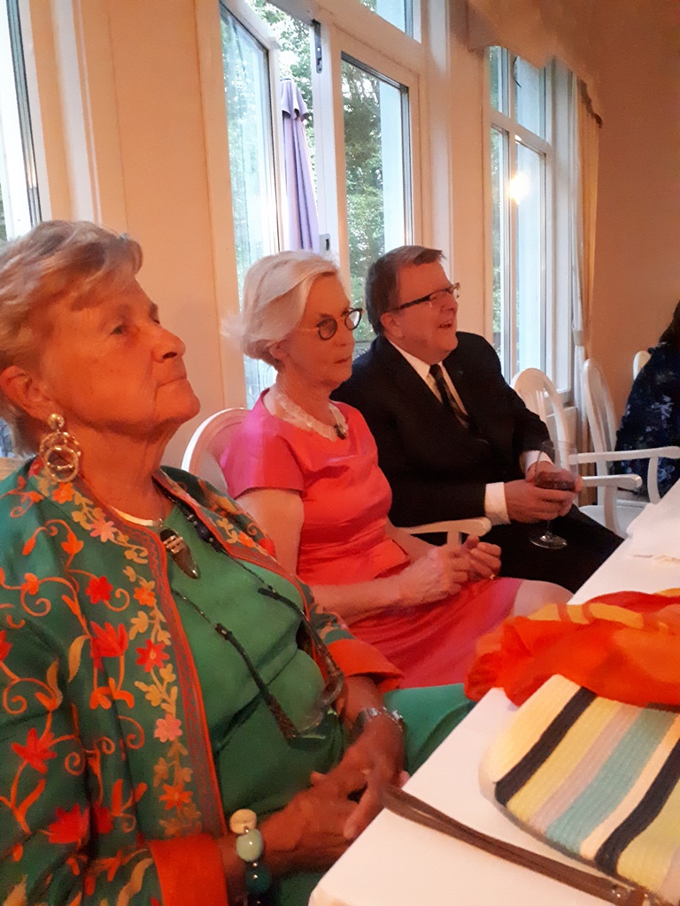 Karstadt at celebration dinner seated next to two other recipients of the Swedish American of the Year award, Agneta Nilsson (2006) and Barbro Osher (2008)