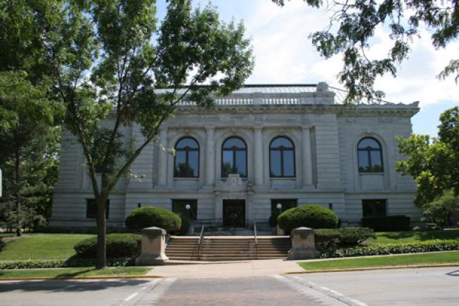Exterior of Denkmann building