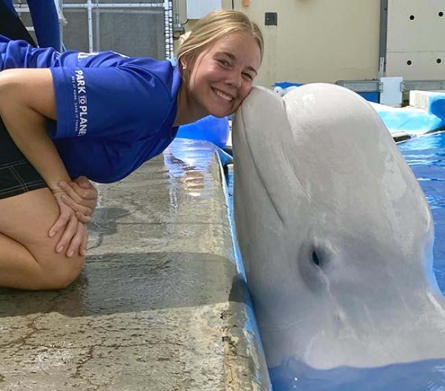 Samantha Clasen at SeaWorld